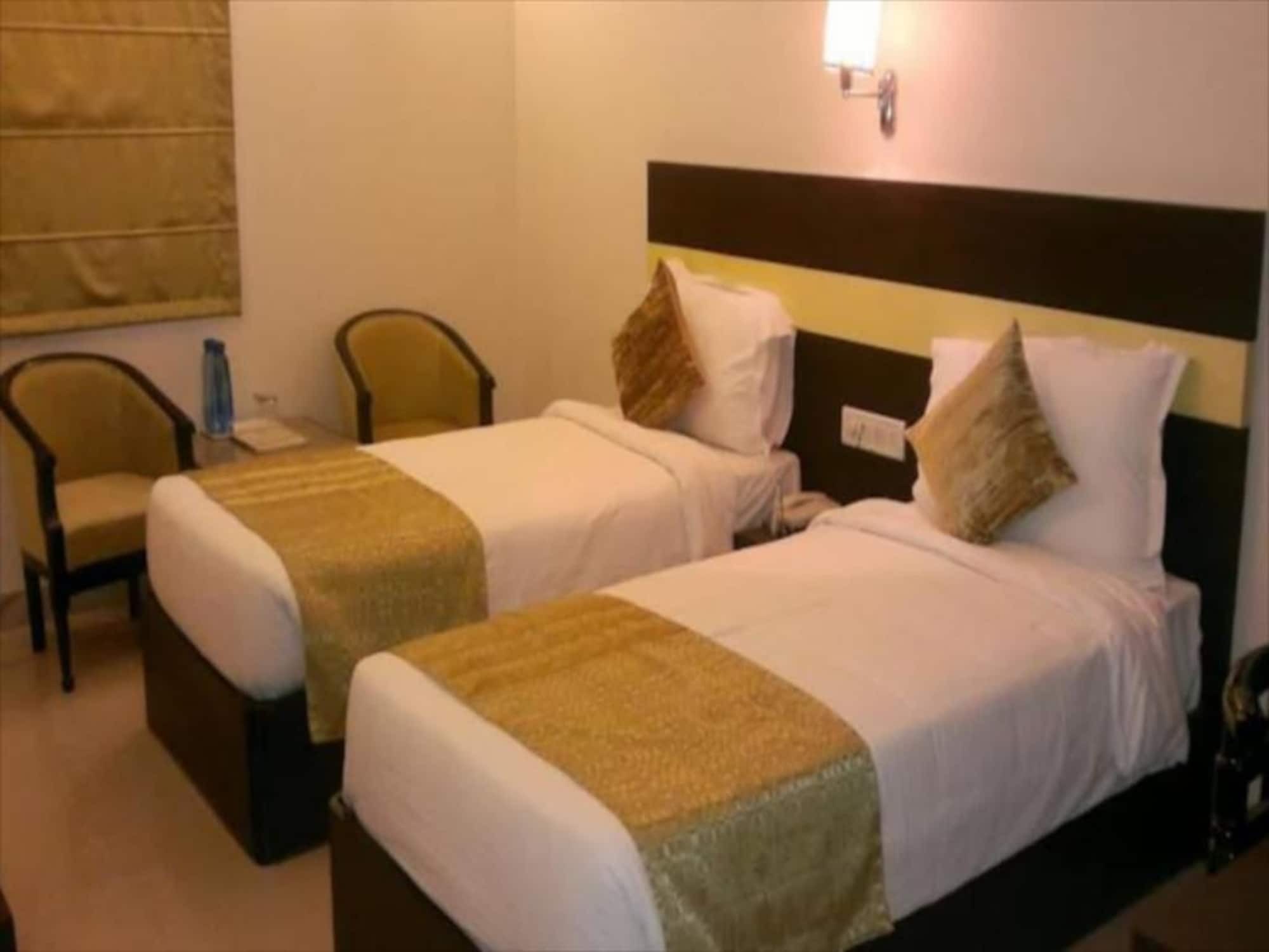 Hotel Empire Regency Джайпур Екстериор снимка